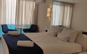 Sea View Hotel Apartment Orbi City1006.